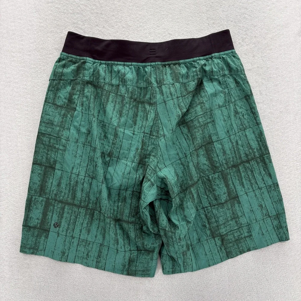 Lululemon Pace Breaker Shorts Mens Large Blue Green Vintage Abstract Running - Picture 8 of 11